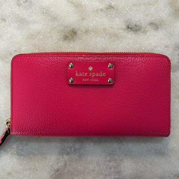 Kate Spade Wallet - Picture 1 of 2